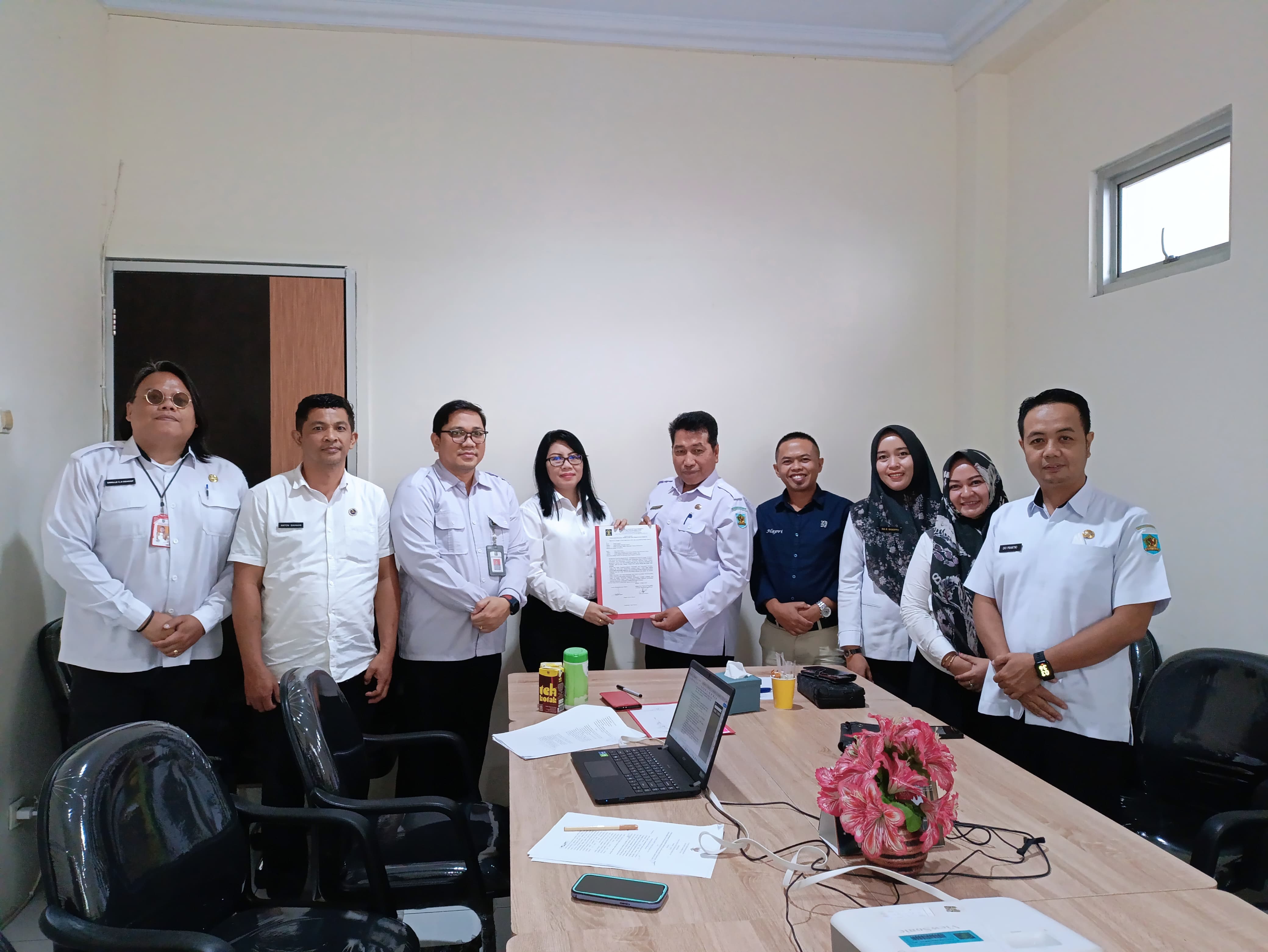Bagian Hukum Setda kabupaten Bolaang Mongondow mengikuti Rapat Harmonisasi Pembulatan dan Pemantapan Rancangan Peraturan Bupati di Kantor Wilayah Hukum Sulawesi Utara